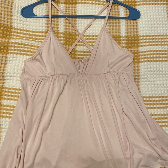 Flowy free people tank - Picture 3 of 3